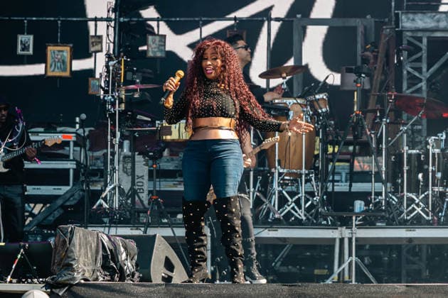 2026 BottleRock Napa Valley - Day 1 Chaka Khan performs at the 2026 BottleRock festival at Napa Valley Expo on May 22, 2026 in Napa, California. Napa California United States Copyright: xPaigexErlandson imageSPACEx