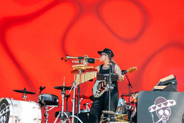 2026 BottleRock Napa Valley - Day 1 Tash Sultana performs at the 2026 BottleRock festival at Napa Valley Expo on May 22, 2026 in Napa, California. Napa California United States Copyright: xPaigexErlandson imageSPACEx