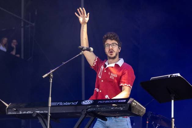 May 23, 2026, Napa, California, U.S: RYAN MET of AJR during the BottleRock Music Festival in Napa, California Napa U.S  - ZUMAs135 20260523_zap_s135_102 Copyright: xDanielxDeSloverx