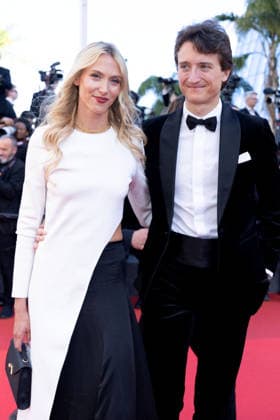La comtesse Victoria von Faber Castell , Jean Arnault Montée des marches du film El Ser Querido lors du 79ème Festival International du Film de Cannes, le 16 mai 2026 Olivier Borde Bestimage Red carpet for The Beloved at the 79th Cannes International Film Festival on May 16, 2026 Cannes France  Copyright: xOLIVIERxBORDEx xBESTIMAGExOLIVIERxBORDEx xBESTIMAGEx