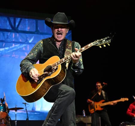May 24, 2026, Norfolk, Virginia, USA: The Patriotic Festival brings KIX BROOKS OF Brooks & Dunn to the Scope Arena in Norfolk, Virginia on 23 May 2026.. photo Ã‚ Norfolk USA  - ZUMAm90_ 20260524_zap_m90_038 Copyright: xJeffxMoorex