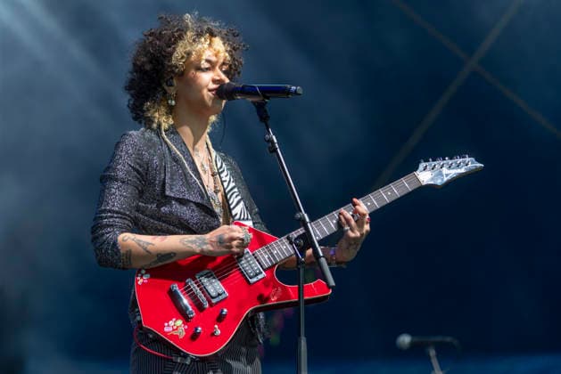 Nxdia performs at Neighbourhood Festival Nxdia (Nadia Ahmed) performs at Neighbourhood Festival, Warrington, England, 23rd May 2026, Credit:Mike Gray MIKE GRAY - B4227 Avalon  Copyright: xMikexGrayx xMIKExGRAYx-xB4227x xAvalonx 1104825125