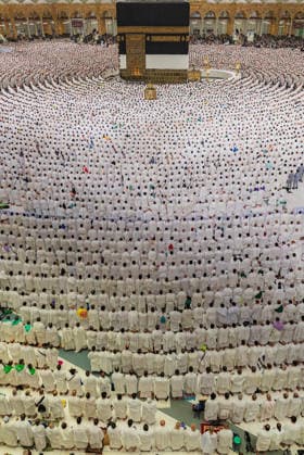 Muslim worshippers perform the dawn prayer around the Kaaba at the Grand Mosque complex in the holy city of Mecca Muslim worshippers perform the dawn prayer around the Kaaba at the Grand Mosque complex in the holy city of Mecca, Saudi Arabia, on May 24, 2026, ahead of the annual Hajj pilgrimage. Millions of Muslims from around the world are expected to gather in Saudi Arabia for the annual pilgrimage rituals. Photo by SPA Saudi Press Agency APA Images Mecca Mecca Saudi Arabia 240526_Saudi_Arabia_SPA_00(29) Copyright: xSPAxSaudixPessxAgencyxSaudixPressxAgencyx xapaimagesx