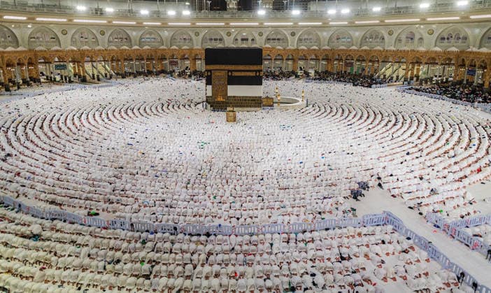 Muslim worshippers perform the dawn prayer around the Kaaba at the Grand Mosque complex in the holy city of Mecca Muslim worshippers perform the dawn prayer around the Kaaba at the Grand Mosque complex in the holy city of Mecca, Saudi Arabia, on May 24, 2026, ahead of the annual Hajj pilgrimage. Millions of Muslims from around the world are expected to gather in Saudi Arabia for the annual pilgrimage rituals. Photo by SPA Saudi Press Agency APA Images Mecca Mecca Saudi Arabia 240526_Saudi_Arabia_SPA_00(6) Copyright: xSPAxSaudixPessxAgencyxSaudixPressxAgencyx xapaimagesx