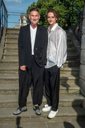 ABB STAATSOPER- Michael Michalsky lks. mit Begleitung zu Gast bei der 20 Jubilaeums Ausgabe Staatsoper fuer Alle mit Giuseppe Verdis Oper Nabucco Freilicht Oper Konzert der Staatsoper Bebelplatz in Berlin am 23.05.2026 Berlin Deutschland *** ABB STAATSOPER Michael Michalsky left with company at the 20th anniversary edition Staatsoper fuer Alle with Giuseppe Verdis opera Nabucco open-air opera concert at Staatsoper Bebelplatz in Berlin on 23 05 2026 Berlin Germany
