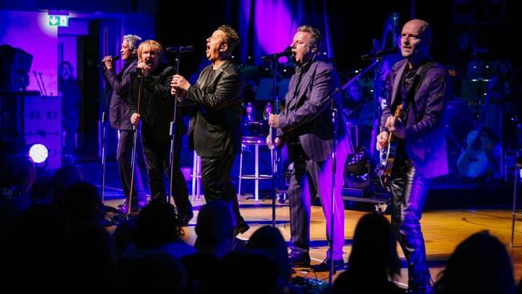 Die Prinzen spielen in Essen alle Hits mit großem Orchester. Am 24.05.2026 in Essen. ** NUR FÜR REDAKTIONELLE ZWECKE ** EDITORIAL USE ONLY **<p>Die Prinzen spielen in Essen alle Hits mit großem Orchester. Am 24.05.2026 in Essen. Copyright: ChristophxJendral *** Die Prinzen play all the hits in Essen with a big orchestra On 24 05 2026 in Essen FOR EDITORIAL PURPOSES ONLY EDITORIAL USE ONLY p Die Prinzen play all the hits in Essen with a big orchestra On 24 05 2026 in Essen Copyright ChristophxJendral Copyright: ChristophxJendral doc85zmhc90ya912oc06n53 ,EDITORIAL USE ONLY