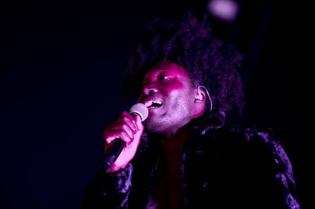 SaO PAULO, SP - 24.05.2026: C6 FEST 2026 - English poet and composer Benjamin Clementine performs at the Metlife Tent at the fourth edition of the C6 Fest held in Ibirapuera Park on the afternoon of this Sunday (24). The festival brings together national and international artists in performances of jazz, rock, indie, electronic and experimental music throughout the weekend. x2949970x  YurixMurakami