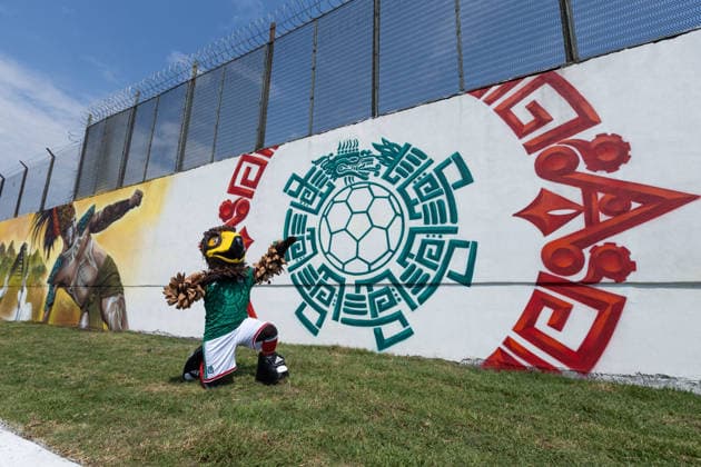 May 24, 2026, Mexico City, Mexico: The mural Futbol, recognized as the Guinness World Record largest hand painted brush football mural, was inaugurated in the Martin Carrera neighborhood of Mexico City. Created by Mexican artists, the artwork connects the Mesoamerican ballgame with contemporary football ahead of the 2026 FIFA World Cup. Former soccer players CUAUHTEMOC BLANCO, FRANCISCO KIKIN FONSECA, GERMAN VILLA and ANGEL REYNA attended the event, along with authorities from the Gustavo A. Madero borough and representatives of the Libertad Creativa Intercultural y Objetiva Foundation and the Elena Poniatowska Amor Foundation Mexico City Mexico - ZUMAl178 20260524_znp_l178_047 Copyright: xCristianxLeyvax