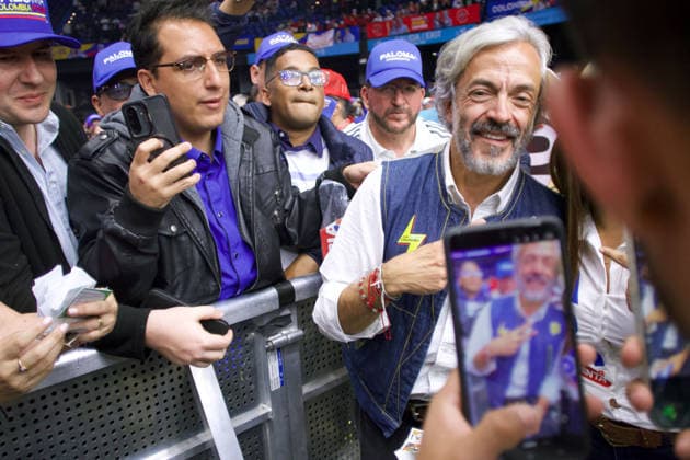 May 24, 2026, Bogota, Cundinamarca, COLOMBIA: Center-right presidential candidate PALOMA VALENCIA s vice-presidential running mate JUAN DANIEL OVIEDO greets supporters during the final campaign rally of the Centro Democratico party, ahead of the May 31 first-round election. Standing on a platform of strict public security and private sector investment, the Centro DemocroÂ¡tico candidate is making her final push to secure a spot in the projected June runoff. Bogota COLOMBIA  - ZUMAd225 20260524_znp_d225_008 Copyright: xZoraidaxDiazx