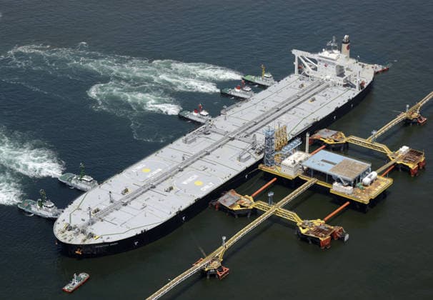 1st oil tanker to arrive in Japan passing Hormuz since Iran war Photo taken from a Kyodo News helicopter on May 25, 2026, shows the Idemitsu Maru, an oil tanker operated by a unit of major Japanese petroleum company Idemitsu Kosan Co., off Chita, Aichi Prefecture, central Japan, following its arrival earlier in the day after transiting the Strait of Hormuz in late April. It is the first oil tanker to arrive in Japan having passed through the strait since the Iran war erupted and left traffic through the vital energy route heavily restricted.  A14AA0005611063P