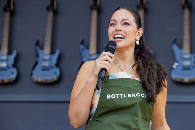May 24, 2026, Napa, California, U.S: ASHLEY GRAHAM during the BottleRock Music Festival in Napa, California Napa U.S  - ZUMAs135 20260524_zap_s135_113 Copyright: xDanielxDeSloverx