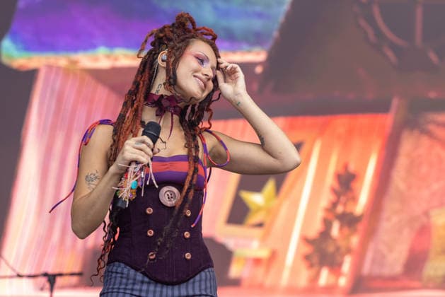 May 24, 2026, Napa, California, U.S: Singer ABSOLUTELY (ABBY-LYNN KEEN) during the BottleRock Music Festival in Napa, California Napa U.S  - ZUMAs135 20260524_zap_s135_074 Copyright: xDanielxDeSloverx
