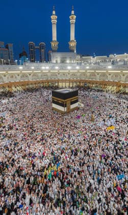 Muslim worshippers perform prayers around the Kaaba at the Grand Mosque in Mecca, Saudi Arabia Muslim worshippers perform prayers around the Kaaba at the Grand Mosque in Mecca, Saudi Arabia, on May 25, 2026, in preparation for the annual Hajj pilgrimage. Millions of Muslims from around the world travel to Saudi Arabia to perform the annual Hajj rituals. Photo by Saudi Press Agency apaimages Saudi Arabia 250526_Saudi_Arabia_SPA_00(12) Copyright: xapaimagesxSaudixPressxAgencyx xapaimagesx