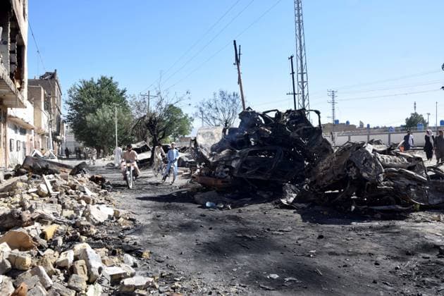 (260525) -- QUETTA, May 25, 2026 -- Locals riding bicycles are pictured at the site of a suicide blast in Quetta, Balochistan province, Pakistan, on May 25, 2026. The death toll from a suicide blast targeting a passenger train in Pakistan s southwestern Balochistan province has risen to 47, including 20 soldiers, while 98 others were injured, rescue officials said on Monday. ( Xinhua) PAKISTAN-QUETTA-TRAIN SHUTTLE-BLAST-CASUALTIES Str 
