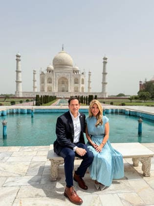 News Bilder des Tages RECORD DATE NOT STATED US Secretary of State Marco Rubio with his wife Jeanette D. Rubio as they visit the Taj Mahal Agra, May 25 (ANI): US Secretary of State Marco Rubio with his wife Jeanette D. Rubio as they visit the Taj Mahal, in Agra on Monday. (@USAmbIndia X ANI Photo) Agra Uttar Pradesh India Copyright: xANIx ANI_20260525083
