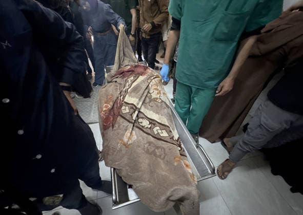 Israeli attacks on Gaza continue despite ceasefire agreement KHAN YUNIS, GAZAI PALESTINE - MAY 25: Bodies of Palestinians, who lost their lives following the Israeli attack on tents housing displaced people in the al-Mawasi area despite the ceasefire agreement, are taken from Nasser Hospital for funeral process in Khan Yunis, Gaza, Palestine on May 25, 2026. A six-year-old child and a woman were killed and 20 people, most of them children and women, were injured in an attack. Abdallah F.s. Alattar Anadolu Khan Yunis Gaza. Editorial use only. Please get in touch for any other usage.  Copyright: x2026xAnadoluxAbdallahxF.s.xAlattarx