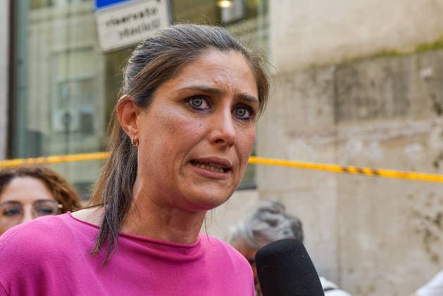 May 25, 2026, Rome, Rome, Italy: Former Mayor of Turin and Member of Parliament Chiara Appendino speaks to the press during the protest in front of the Ministry of Enterprises and Made in Italy in Rome on May 26 2026.The protest is held to demand the withdrawal of the Electrolux industrial plan, which includes 1,700 redundancies across Italian sites, and to safeguard employment and industrial continuity. Rome Italy  - ZUMAn299 20260525_zip_n299_006 Copyright: xVincenzoxNuzzolesex