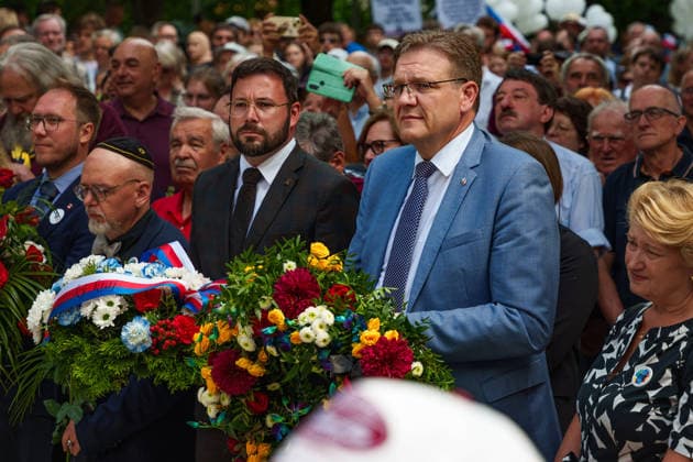 May 25, 2026, Brno, South Moravia, Czech Republic: Deputy Chairman of the Sudeten German Landsmannschaft STEFFEN HORTLER (Right) during a commemorative ceremony honoring the victims of Nazism in Brno, Czech Republic, on May 25, 2026. The 76th Congress of Sudeten Germans took place in Brno, Czech Republic, from May 22 to 25, 2026, marking the first time the event was held in the country. Brno Czech Republic - ZUMAc315 20260525_zsp_c315_015 Copyright: xMichaelxCabalx