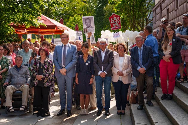 May 25, 2026, Brno, South Moravia, Czech Republic: Deputy Chairman of the Sudeten German Landsmannschaft STEFFEN HORTLER and others during a commemorative ceremony honoring the victims of Nazism in Brno, Czech Republic, on May 25, 2026. The 76th Congress of Sudeten Germans took place in Brno, Czech Republic, from May 22 to 25, 2026, marking the first time the event was held in the country. Brno Czech Republic - ZUMAc315 20260525_zsp_c315_037 Copyright: xMichaelxCabalx