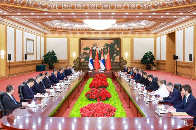 (260525) -- BEIJING, May 25, 2026 -- Chinese President Xi Jinping holds talks with Serbian President Aleksandar Vucic, who is on a state visit to China, at the Great Hall of the People in Beijing, capital of China, May 25, 2026. ) CHINA-BEIJING-XI JINPING-SERBIAN PRESIDENT-TALKS (CN) LiuxBin 