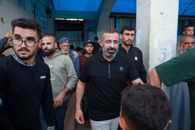 A group of Palestinians released by Israel arrived in Gaza DEIR AL-BALAH, GAZA, PALESTINE - MAY 25: Five Palestinians arrive al-Aqsa Martyrs Hospital for medical examinations after being released by Israeli military in Deir al-Balah, Gaza, Palestine on May 25, 2026. Abdalhkem Abu Riash Anadolu Deir al-Balah Gaza. Editorial use only. Please get in touch for any other usage.  Copyright: x2026xAnadoluxAbdalhkemxAbuxRiashx