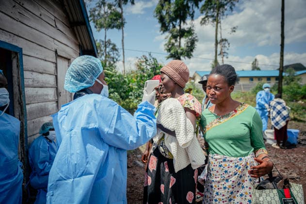 Ebola precautions continue in Democratic Republic of Congo GOMA, DEMOCRATIC REPUBLIC OF THE CONGO - MAY 25: Health workers carry out hand sanitizing, handwashing and temperature screening procedures for travelers at the Kanyaruchinya checkpoint near Goma as part of preventive measures against the Ebola virus in Goma, Democratic Republic of the Congo, on May 25, 2026. Stringer Anadolu Goma Democratic Republic of the Congo. Editorial use only. Please get in touch for any other usage.  Copyright: x2026xAnadoluxStringerx