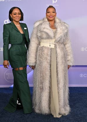 52nd American Music Awards Eboni Nichols and Queen Latifah arriving to the 52nd American Music Awards held at the MGM Grand Garden Arena on May 25, 2026 in Las Vegas, NV. Las Vegas MGM Grand Garden Arena Nevada USA Copyright: xLisaxOConnorx xAFF-USA.comx
