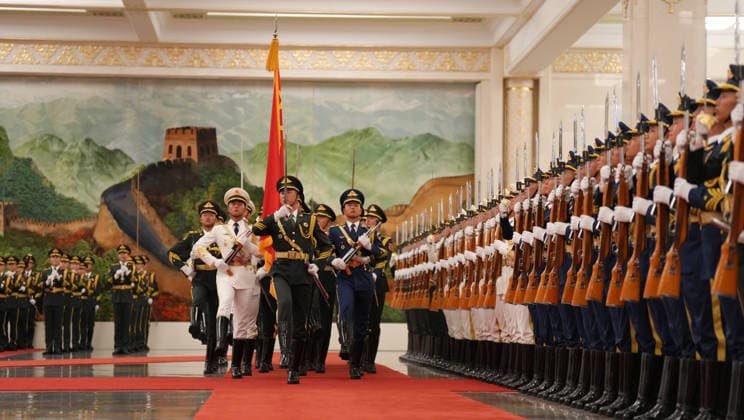 BEIJING, CHINA - MAY 25: A welcome ceremony is held for Serbian President Aleksandar Vucic on May 25, 2026 in Beijing, China. Chinese President Xi Jinping held a welcome ceremony for Serbian President Aleksandar Vucic, who is on a state visit to China, in Beijing on May 25.  Copyright: xVCGx 111644010687