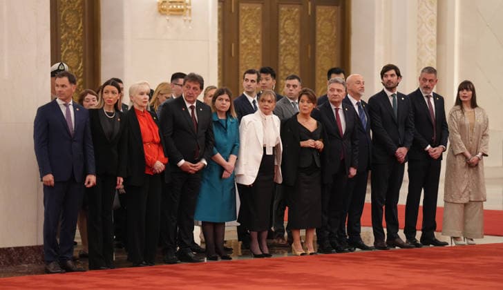 BEIJING, CHINA - MAY 25: A welcome ceremony is held for Serbian President Aleksandar Vucic on May 25, 2026 in Beijing, China. Chinese President Xi Jinping held a welcome ceremony for Serbian President Aleksandar Vucic, who is on a state visit to China, in Beijing on May 25.  Copyright: xVCGx 111644010629