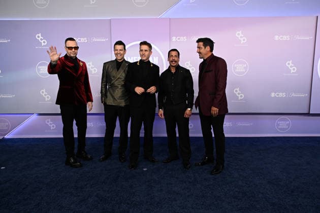 52nd American Music Awards LAS VEGAS, NV - MAY 25: Donnie Wahlberg, Jordan Knight, Joey McIntyre, Danny Wood and Jonathan Knight of New Kids On The Block at the 52nd American Music Awards on May 25, 2026 at the MGM Grand Garden Arena in Las Vegas, Nevada. Credit: Mindy Small AdMedia EDITORIAL USE ONLY  Copyright: xx AdMediax admphotostwo991857