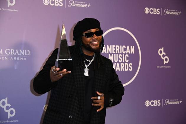 52nd American Music Awards: Press Room LAS VEGAS, NV - MAY 25: Leon Thomas at the 52nd American Music Awards on May 25, 2026 at the MGM Grand Garden Arena in Las Vegas, Nevada. Credit: Mindy Small AdMedia EDITORIAL USE ONLY  Copyright: xx AdMediax admphotostwo992115