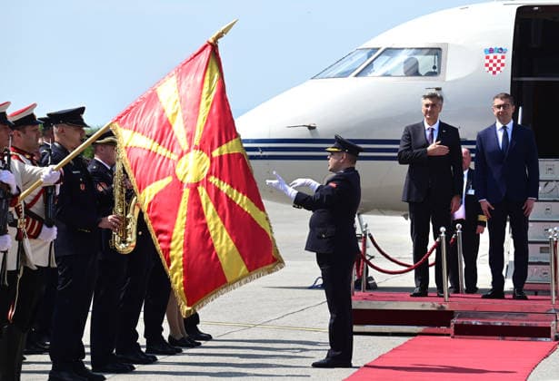 Hristijan Mickoski Prime Minister of North Macedonia (R) welcomes his counterpart Andrej Plenkovic Primeminister of Croatia (L) in Ohrid, Republic of North Macedonia, MAy 26 2026. IMAGO PETR STOJANOVSKI