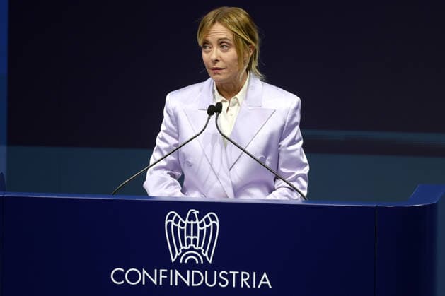 IPA85085728 - Rome, May 26, 2026: Giorgia Meloni speaks at the Confindustria Public Assembly at the Rome Convention Center La Nuvola in Rome s Eur district. In her speech in front of Italian entrepreneurs, the Prime Minister addresses the issues of industrial policy, competitiveness of the national production system, energy transition and Italy s role in the European and international economic scenario, recalling the need to strengthen investment, employment and dialogue between government and business.  Copyright: xmarcoxiacobuccix xmarcoxiacobuccix 85085728