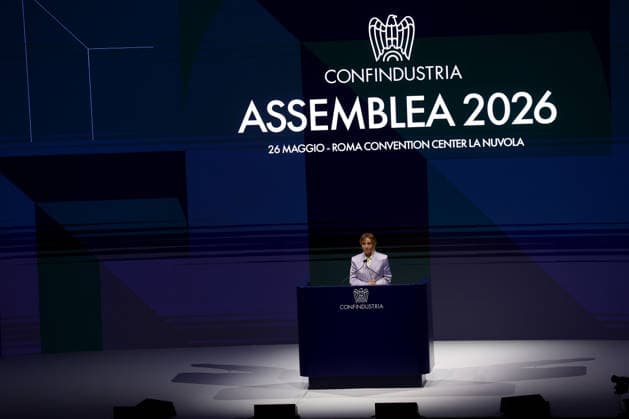 IPA85085826 - Rome, May 26, 2026: Giorgia Meloni speaks at the Confindustria Public Assembly at the Rome Convention Center La Nuvola in Rome s Eur district. In her speech in front of Italian entrepreneurs, the Prime Minister addresses the issues of industrial policy, competitiveness of the national production system, energy transition and Italy s role in the European and international economic scenario, recalling the need to strengthen investment, employment and dialogue between government and business.  Copyright: xmarcoxiacobuccix xmarcoxiacobuccix 85085826