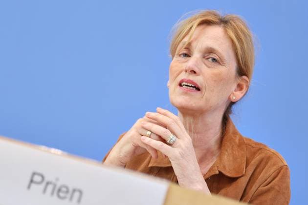 Berlin, Deutschland, 26.05.2026: Bundespressekonferenz: Kinderreport 2026: Chancengerechte Bildung : Bundesministerin für Bildung, Familie, Senioren, Frauen und Jugend Karin Prien (CDU) *** Berlin, Germany, 26 05 2026 Federal Press Conference Childrens Report 2026 Equal Opportunities in Education Federal Minister of Education, Family Affairs, Senior Citizens, Women and Youth Karin Prien CDU Copyright: xdtsxNachrichtenagenturx dts_120470