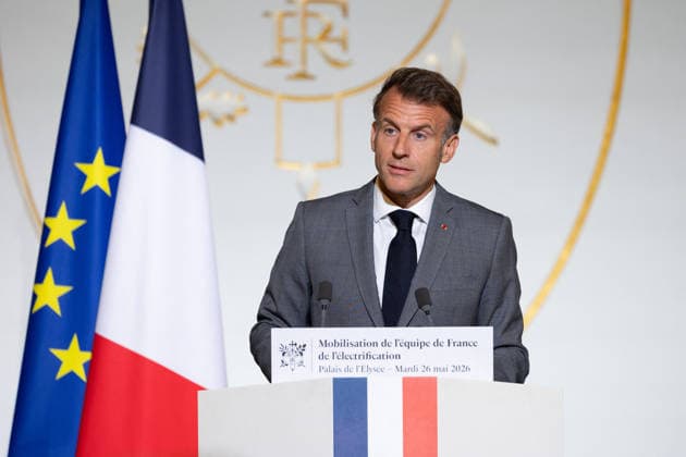 President Macron At the French Electricity Team meeting - Paris French President Emmanuel Macron delivers a speech during a press conference as part of a meeting with the French Electricity Team to advance the electrification of France in the coming years, at the Elysee Palace, in Paris on May 26, 2026. Photo by Raphael Lafargue ABACAPRESS.COM Paris France  Copyright: xLafarguexRaphael ABACAx