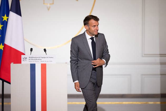 President Macron At the French Electricity Team meeting - Paris French President Emmanuel Macron delivers a speech during a press conference as part of a meeting with the French Electricity Team to advance the electrification of France in the coming years, at the Elysee Palace, in Paris on May 26, 2026. Photo by Raphael Lafargue ABACAPRESS.COM Paris France  Copyright: xLafarguexRaphael ABACAx