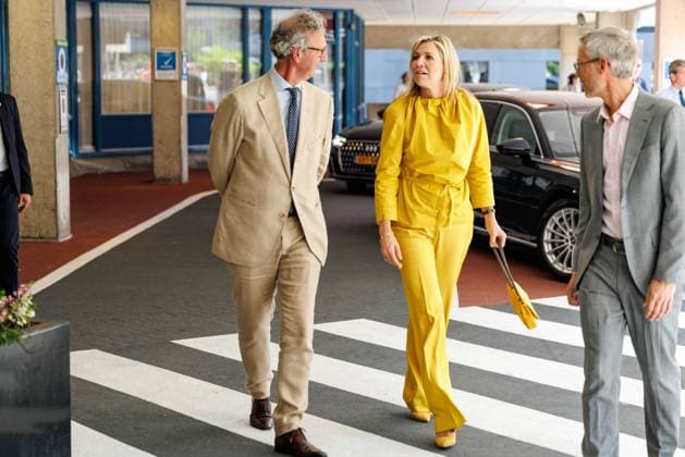 Amsterdam, The Netherlands, 2026-05-26 12:41:36 NLD Amsterdam 20260526 - HM Queen Maxima visits the Care Evaluation & Appropriate Use program for the Less is More approach in medical specialist care at the Gastroenterology department in Amsterdam UMC. In the photo:  Copyright: xx x