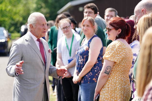 King Charles III Visits North Yorkshire YORK, ENGLAND - MAY 26: King Charles III (L) speaks with scientists and researchers during his visit to the Animal Plant and Health Agency on May 26, 2026 in York, England. During his visit, the King learnt about the agency s efforts to control the grey squirrel population through oral contraception, with the aim of supporting the endangered red squirrel species in the United Kingdom., Credit:Dominic Lipinski PA ROTA - B68 Avalon United Kingdom, England, York  Copyright: xDominicxLipinskix xPAxROTAx-xB68x xAvalonx 1105764198