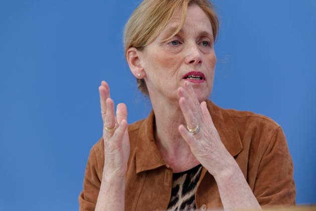 Kinderreport 2026 vorgestellt 2026-05-26 Deutschland, Berlin Bundespressekonferenz: Vorstellung des Kinderreports 2026 mit dem Titel Chancengerechte Bildung. Im Bild Karin Prien (CDU), Bundesbildungsministerin. *** Childrens Report 2026 presented 2026 05 26 Germany, Berlin Federal Press Conference Presentation of the Childrens Report 2026 entitled Equal Opportunities in Education In the picture Karin Prien CDU , Federal Minister of Education