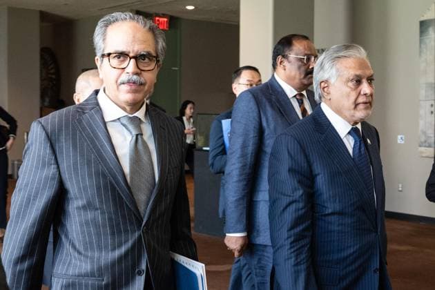 May 26, 2026, New York, New York, USA: Mohammad Ishaq Dar, Deputy Prime Minister and Minister for Foreign Affairs of Pakistan arrives for the Security Council meeting on Upholding the purposes and principles of the UN Charter and strengthening the UN-centered international system at UN Headquarters in New York, NY on May 26, 2026. China organized this meeting as it is a President of Security Council for the month of May. New York USA  - ZUMAr339 20260526_znp_r339_002 Copyright: xLevxRadinx