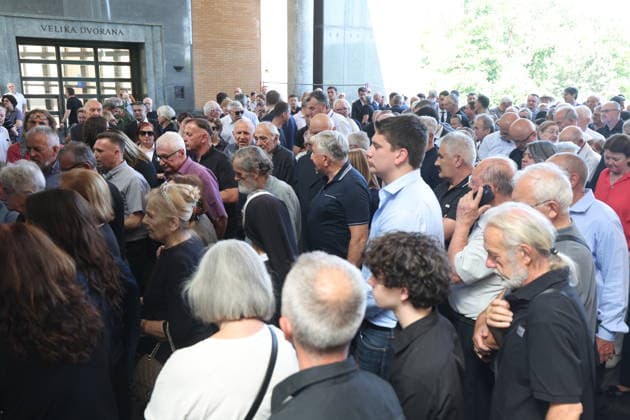Funeral of Julienne Eden Busic Family members, friends and public figures attend the last farewell for Julienne Eden Busic at the Mirogoj Crematorium in Zagreb, Croatia, on May 26, 2026. Busic, a Croatian-American writer and translator, died on May 21 at the age of 77.  SlavkoxMidzor PIXSELL