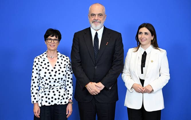 The 8th EU-Albania Accession Conference in Brussels BRUSSELS, BELGIUM - MAY 26: Albanian Prime Minister Edi Rama (C), Deputy Minister for European Affairs of the Republic of Cyprus Marilena Raouna (R), and European Commissioner for Enlargement Marta Kos (L) attend the 8th EU-Albania Accession Conference in Brussels, Belgium, on May 26, 2026. Dursun Aydemir Anadolu Brussels Belgium. Editorial use only. Please get in touch for any other usage.  Copyright: x2026xAnadoluxDursunxAydemirx