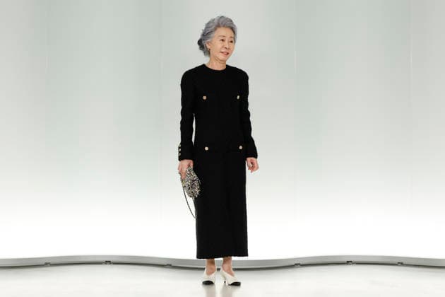 Chanel Metiers d Art 2026 Show Draws Global Stars to Seoul, South Korea South Korean actress Youn Yuh-jung poses for photos during the Chanel Metiers d Art 2026 show in Seoul, South Korea, on May 26, 2026. Seoul South Korea  Copyright: xMatrixxImages JungxUi-Chelx