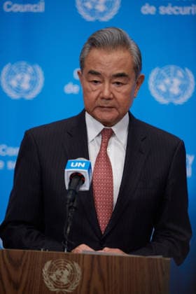 May 26, 2026, New York, New York, USA: Chinese Foreign Minister WANG YI speaks to reporters during a press encounter at the Security Council stakeout at U.N. Headquarters. New York USA  - ZUMA 20260526_mda_s237_346 Copyright: xMarkxJxSullivanx