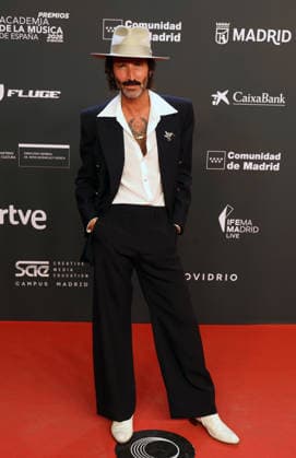 III Premios de la Academia de la Música Leiva during the gala ceremony of the Premios de la Academia de la Música, on May 26, 2026, in Madrid Spain The Premios de la Academia de la Música celebrate their third edition After the success of their debut in 2024 and the excitement experienced during the ceremony of 2025, the Academia de la Música of Spain rolls out its red carpet to recognize the best works of the Spanish music industry and definitively consolidate these awards that were born to stay, the Spanish Academy of Music rolls out its red carpet to recognize the best works of the Spanish music industry and definitively consolidate these awards that were born to stay PHOTOCALL PREMIOS MÚSICA Ángel Díaz Brin Madrid Madrid Spain  Copyright: xÃngelxDiazxBrinasx 7552449