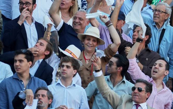 MADRID, 26 05 2026.- Infanta Elena attended the bullfight this afternoon at the Las Ventas Bullring, as part of the 2026 San Isidro Fair. The lineup included Emiliano Osornio, Pedro Montaldo, and Julio Méndez. Cordon Press  IvanxAbanadesxMedina