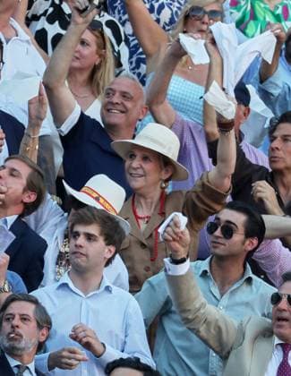 MADRID, 26 05 2026.- Infanta Elena attended the bullfight this afternoon at the Las Ventas Bullring, as part of the 2026 San Isidro Fair. The lineup included Emiliano Osornio, Pedro Montaldo, and Julio Méndez. Cordon Press  IvanxAbanadesxMedina