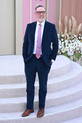 LOS ANGELES, CALIFORNIA - MAY 26: Joe Kelly at the world premiere of Netflix s Office Romance at The Egyptian Theatre Hollywood on May 26, 2026 in Los Angeles, California. Credit: Michael Mattes USA  - ZUMAa123 20260526_zaa_a123_234 Copyright: xAdMediax