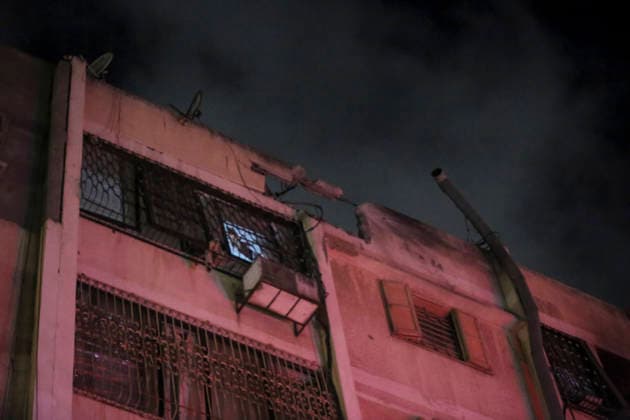 Gaza Rimal District Rocked Strikes A view shows a damaged building in the Al-Rimal neighborhood of central Gaza City on May 26, 2026, after seven Israeli airstrikes hit a residential building and caused heavy damage to nearby vehicles and commercial shops. Several people were killed and others injured in the strikes, including passersby who had been shopping ahead of Eid. Gaza Gaza Strip Palestinian Territories Copyright: xSaeedxJarasx